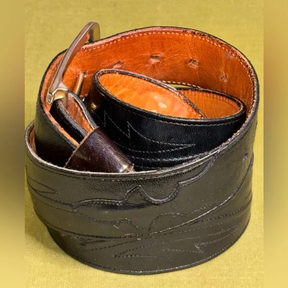 Lucchese Black Leather Belt with Gold Single Prong Buckle Retro Size 42 - Picture 2 of 8